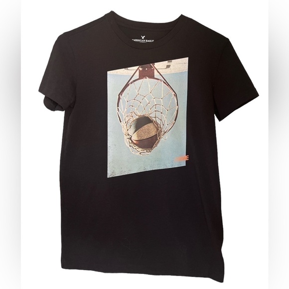 AMERICAN Eagle nothing but net tee - Picture 1 of 5